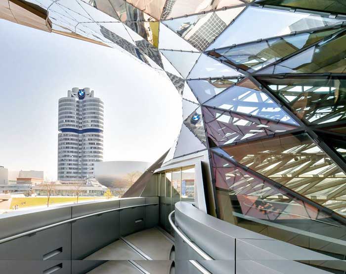 50 Tahun BMW HQ